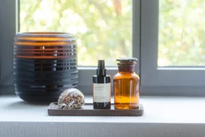 Brume de maison design, 100% naturelle. Pouvant s'intégrer dans tous les intérieurs.